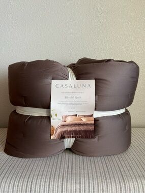 NWT King Rayon from Bamboo Quilt Fig - Casaluna